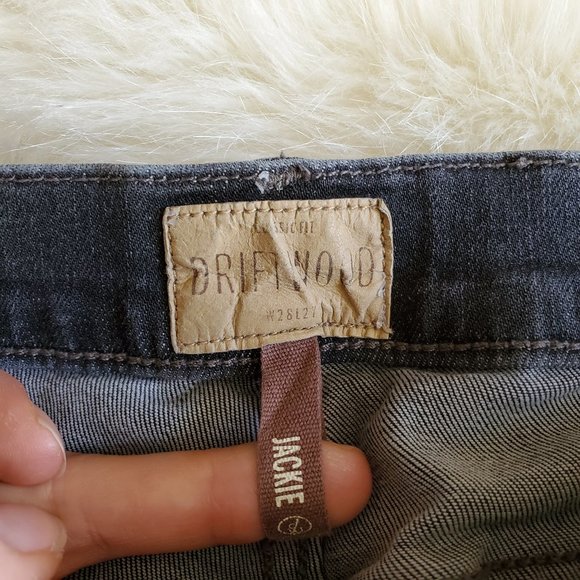 Driftwood Jackie Embroidered Hem Jeans Size 28 EUC - Picture 12 of 16